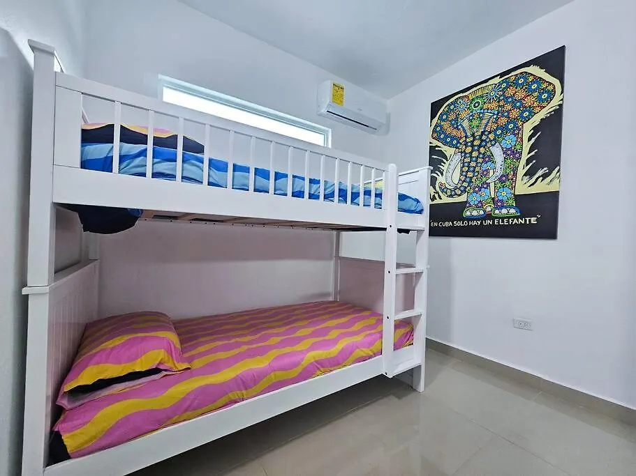 Centrally Located Villa With 3 Pools -Food & Beach Walking Distance 阿雷西博 0*,