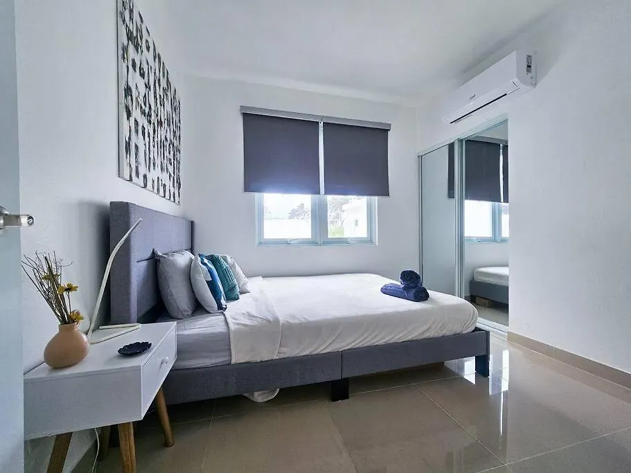 Centrally Located Villa With 3 Pools -Food & Beach Walking Distance Arecibo 0*,